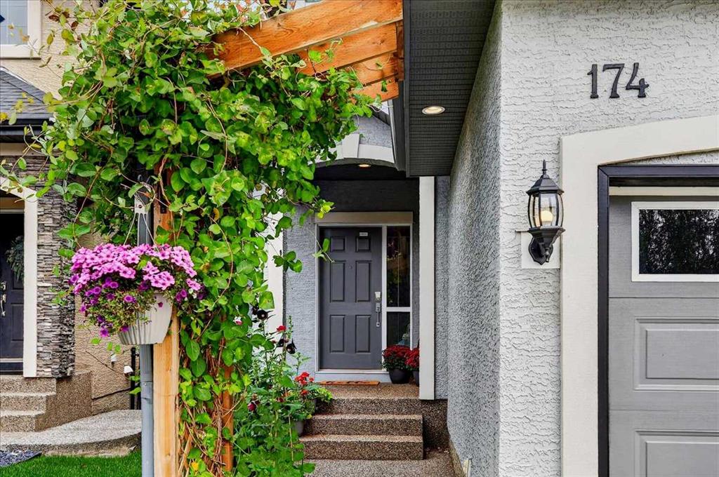 Third View of 174 Cranridge Terrace SE, Cranston, Calgary, Alberta, T3M 0H9