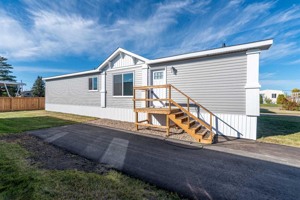 Third View of 96, 5308 57 Street , North Lloydminster, Lloydminster, Alberta, T9V 2A3