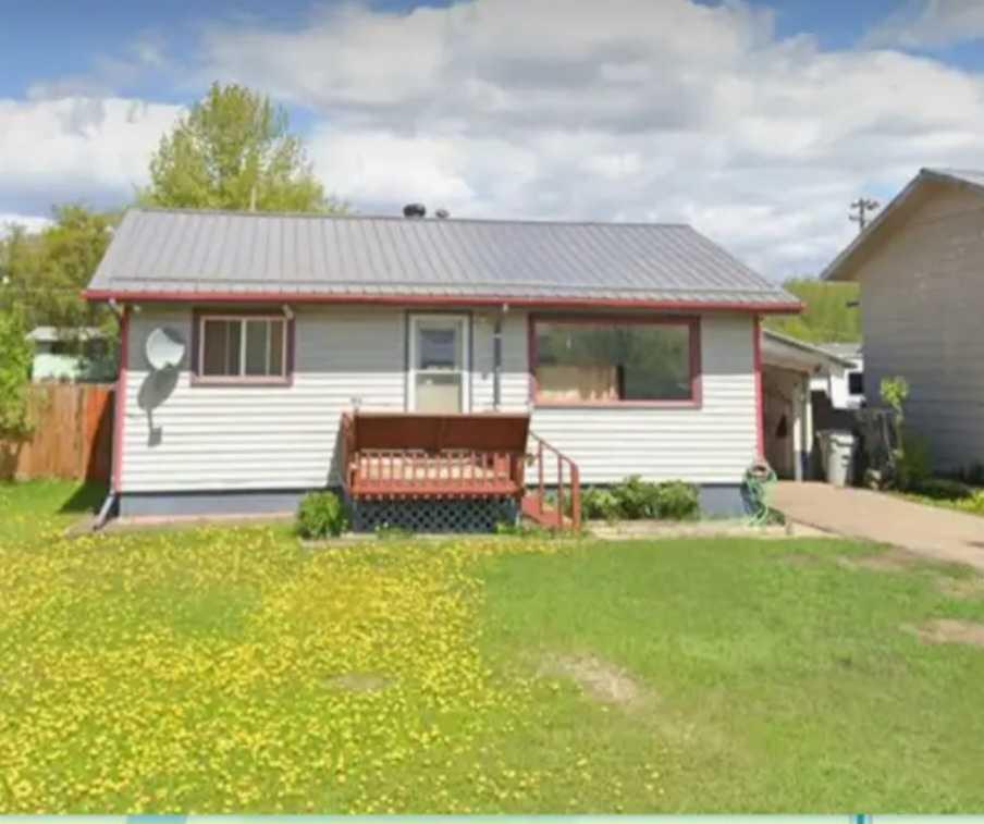 Second View of 4916, 58 Avenue  , NONE, High Prairie, Alberta, T0G 1E0