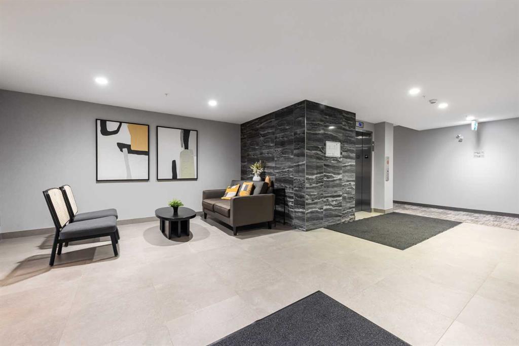 Fifth View of 105, 150 Shawnee Square SW, Shawnee Slopes, Calgary, Alberta, T2Y 0T6