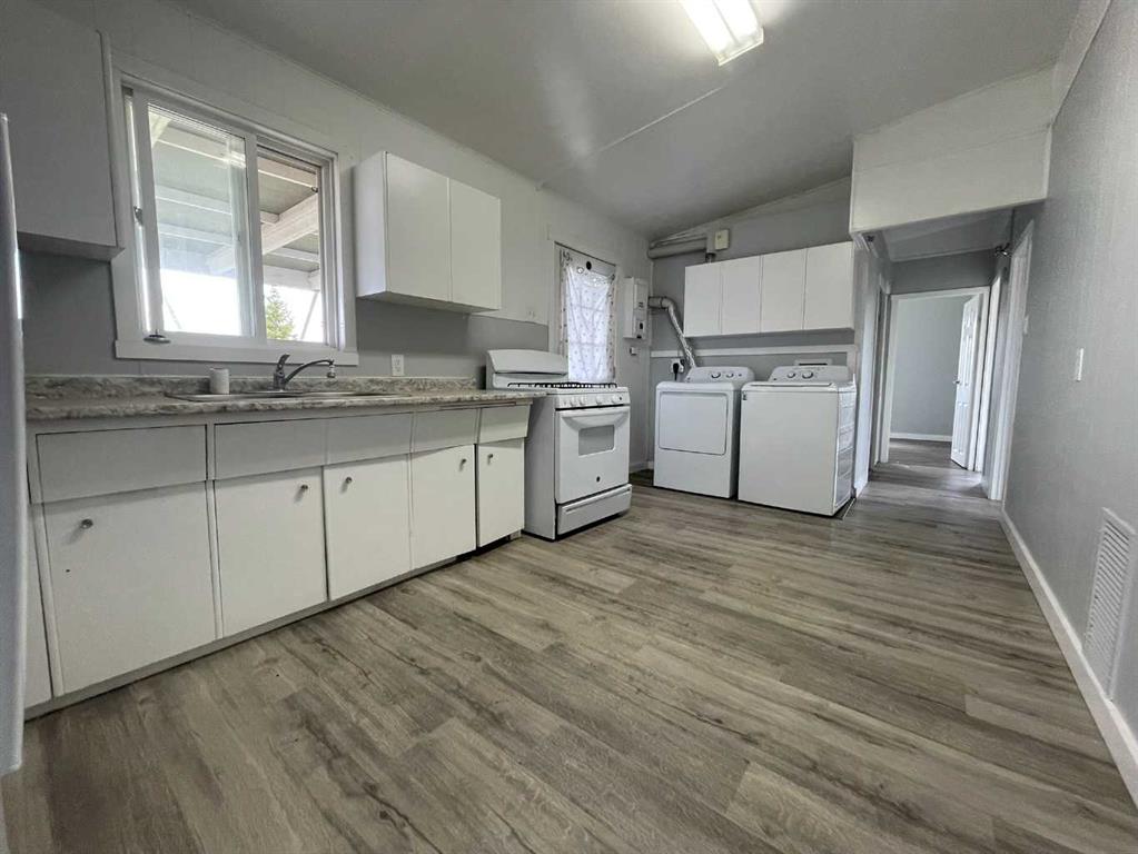 Fifth View of 123, 5308 57 Street , North Lloydminster, Lloydminster, Alberta, T9V 2A3