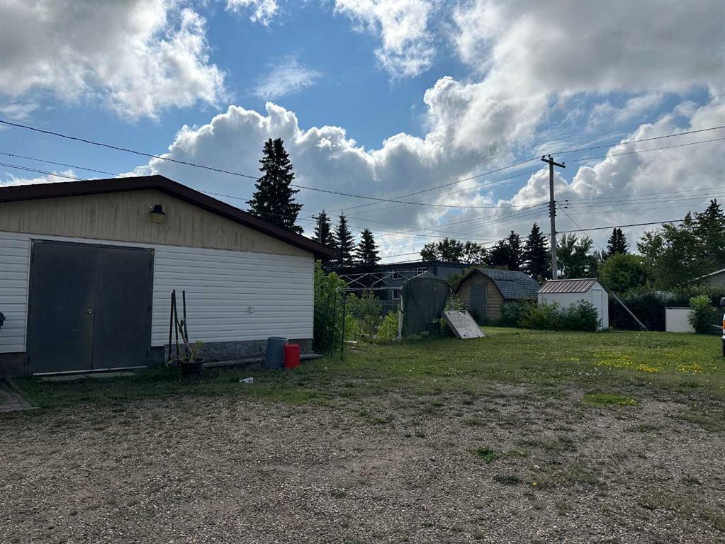 Fourth View of 5613 48 Avenue , Central Ponoka, Ponoka, Alberta, T4J 1K2