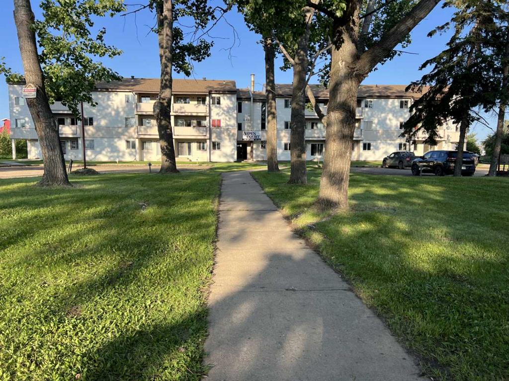 201, 5117 44 Street , A2336913, Alberta,