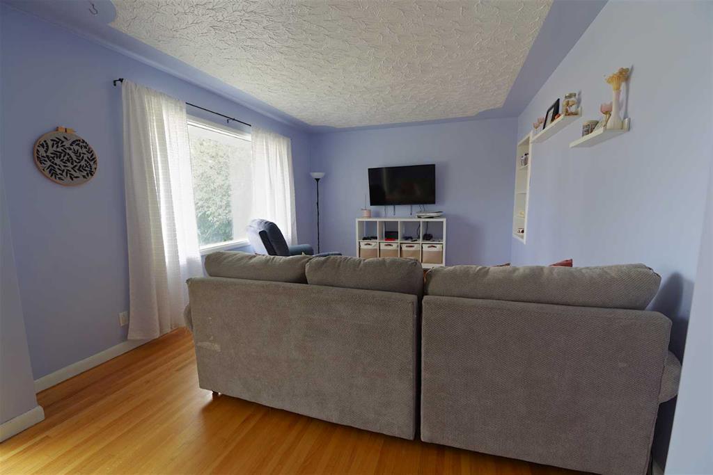 Fourth View of 510 10 Street N, Senator Buchanan, Lethbridge, Alberta, T1H 2C8