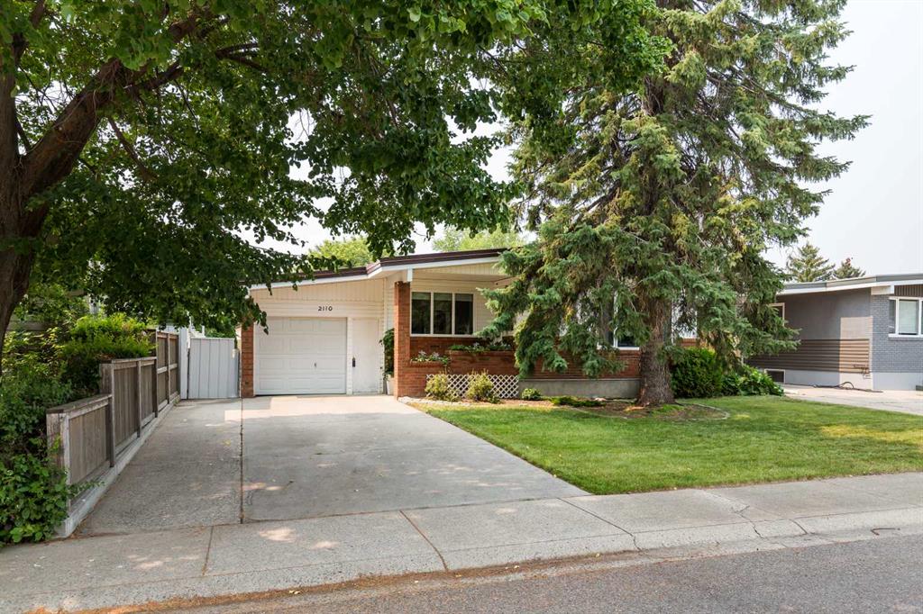 MLS® listing #114901875 for sale located at 2110 36 Street S