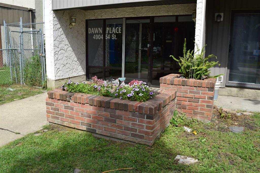 305, 4904 54 Street , A2336965, Alberta,