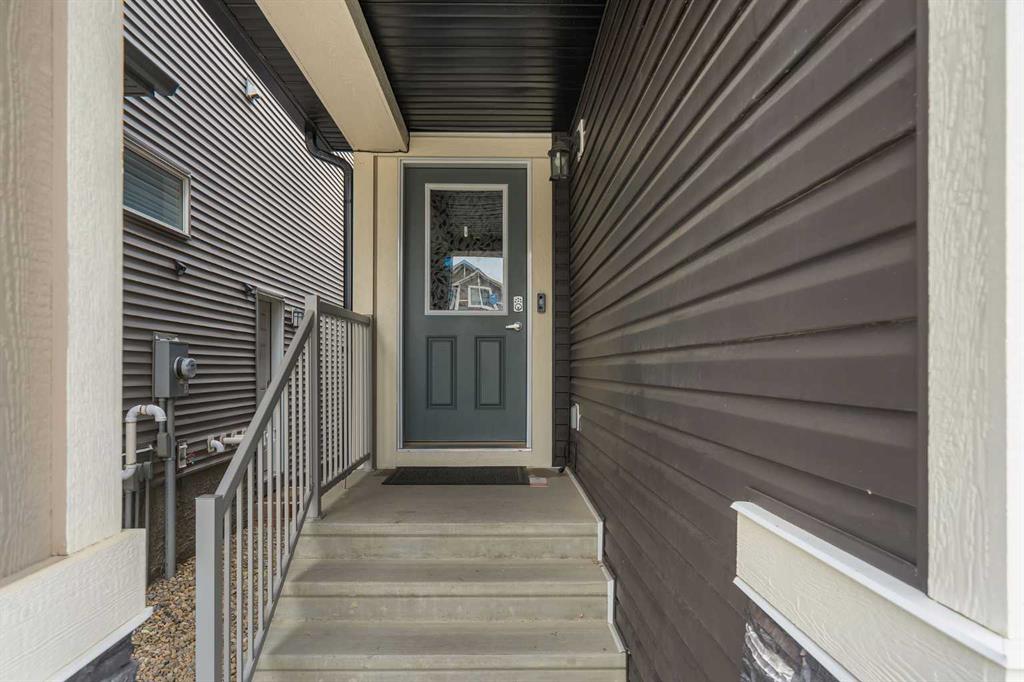 Fourth View of 217 Lucas Crescent NW, Livingston, Calgary, Alberta, T3P 1M8