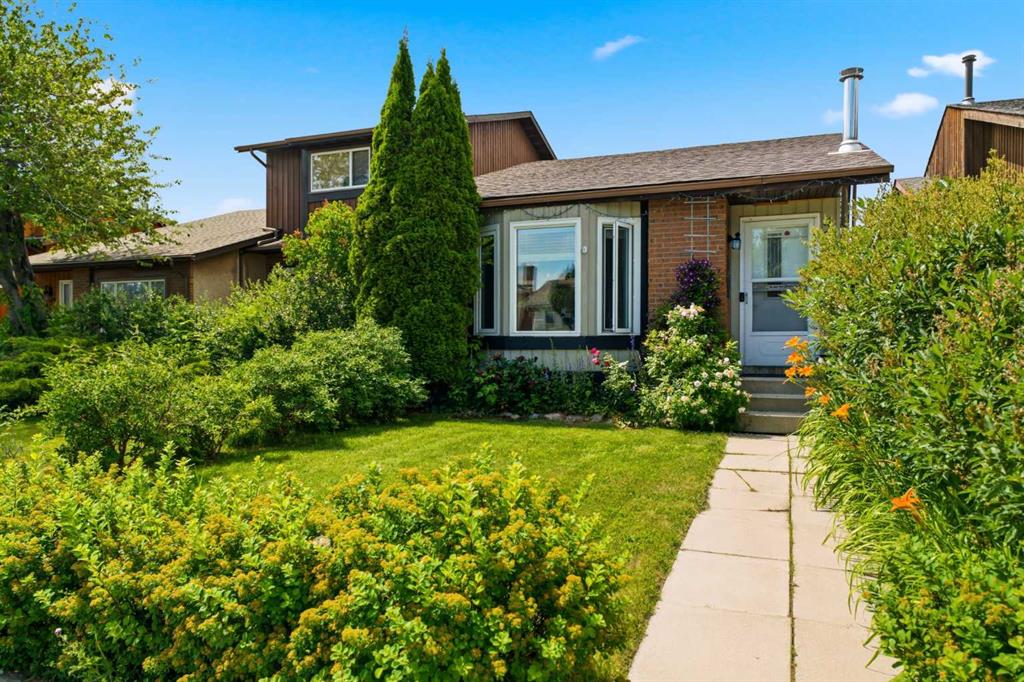 Third View of 4227 49 Street NE, Whitehorn, Calgary, Alberta, T1Y 4T6
