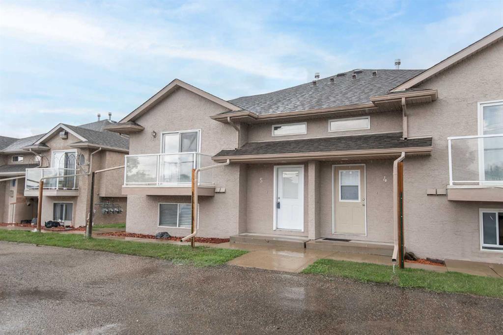Second View of 5, 4626 44 Street , Palo, Sylvan Lake, Alberta, T4S 1W7