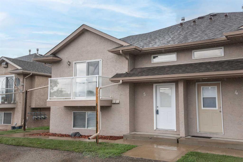 Third View of 5, 4626 44 Street , Palo, Sylvan Lake, Alberta, T4S 1W7