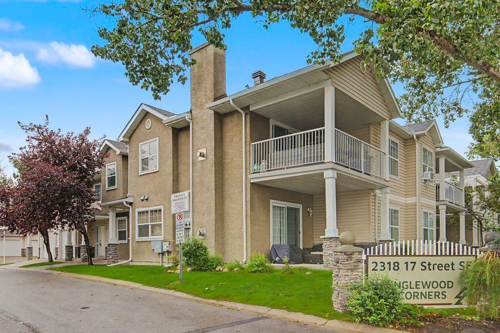 Second View of 16, 2318 17 Street SE, Inglewood, Calgary, Alberta, T2G 5R5