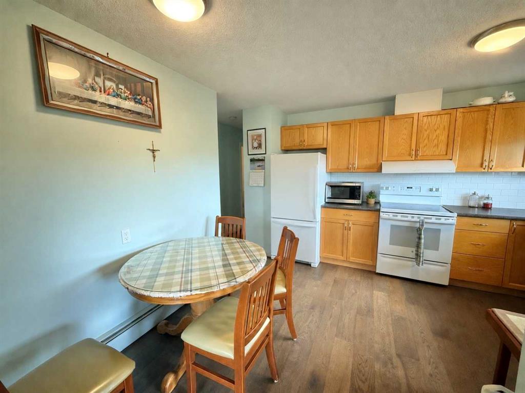 Fourth View of 215 14 Street , Wainwright, Wainwright, Alberta, T9W 1G4