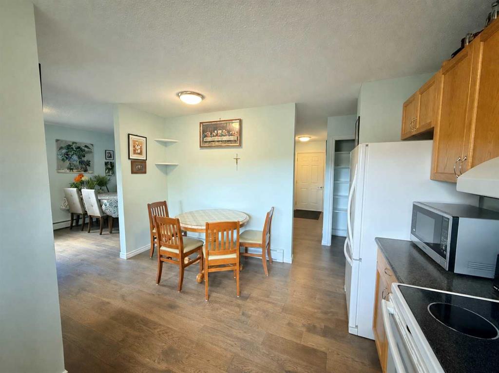 Fifth View of 215 14 Street , Wainwright, Wainwright, Alberta, T9W 1G4