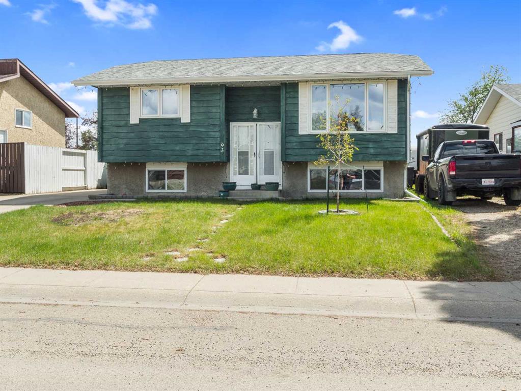 93 Crawford Street , A2337165, Alberta,