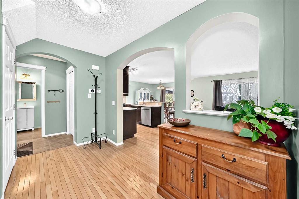 Fifth View of 960 Copperfield Boulevard SE, Copperfield, Calgary, Alberta, T2Z 4W7
