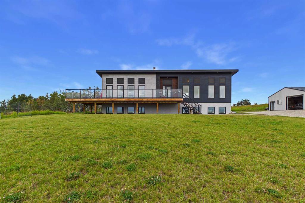 285102 Lochend Road , A2337296, Alberta,