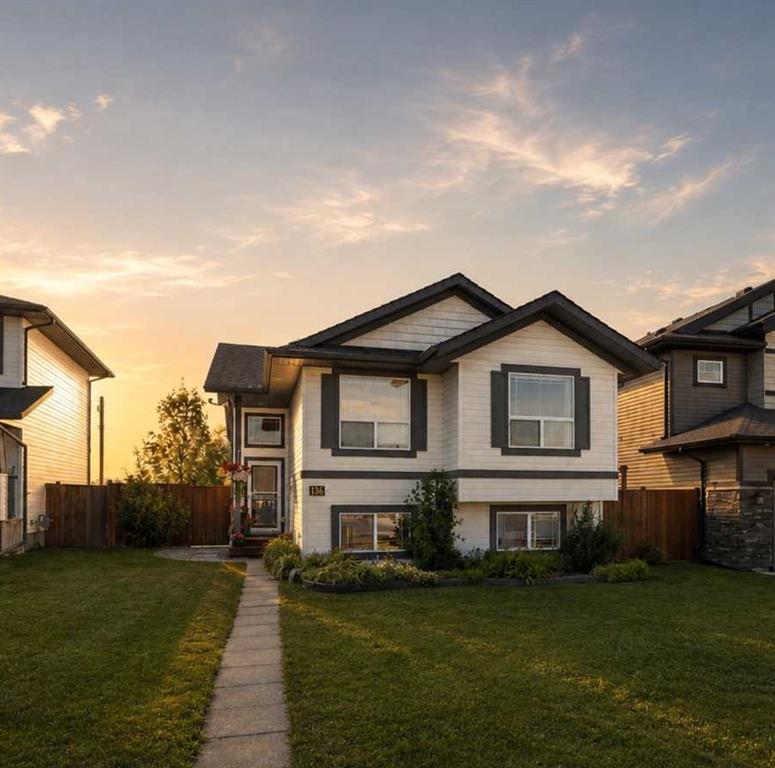 186 Robinson Avenue , A2337310, Alberta,