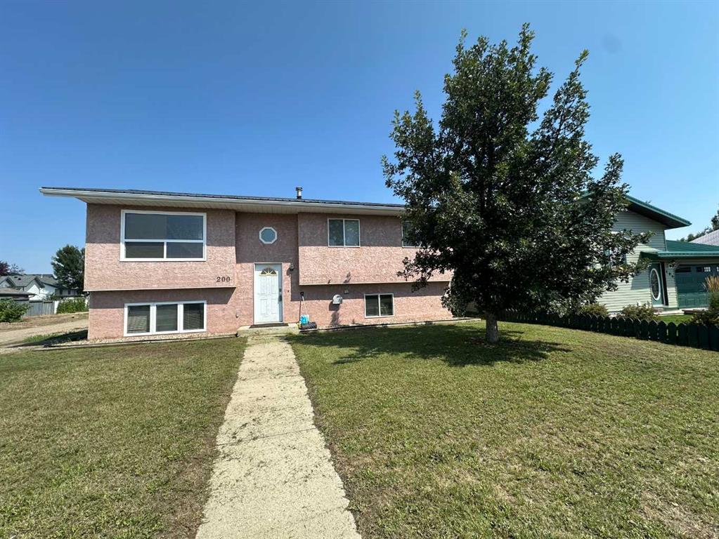 Second View of 200 Upland Boulevard W, Uplands, Brooks, Alberta, T1R 0R1