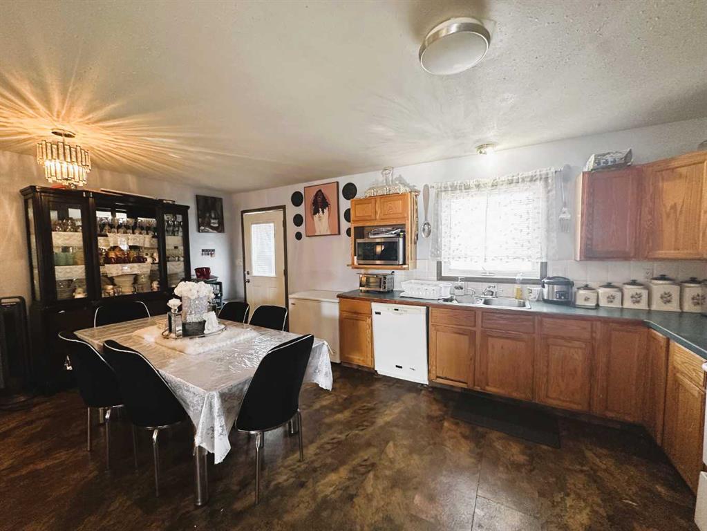 Fourth View of 200 Upland Boulevard W, Uplands, Brooks, Alberta, T1R 0R1