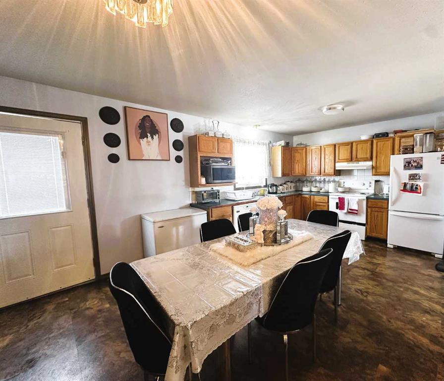 Fifth View of 200 Upland Boulevard W, Uplands, Brooks, Alberta, T1R 0R1