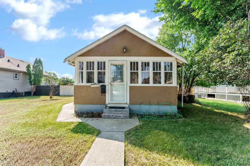 Third View of 1165 Yuill Street SE, River Flats, Medicine Hat, Alberta, T1A0Z4