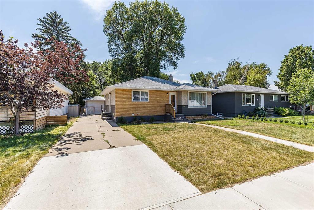 549 2 Street NW, A2337390, Alberta,