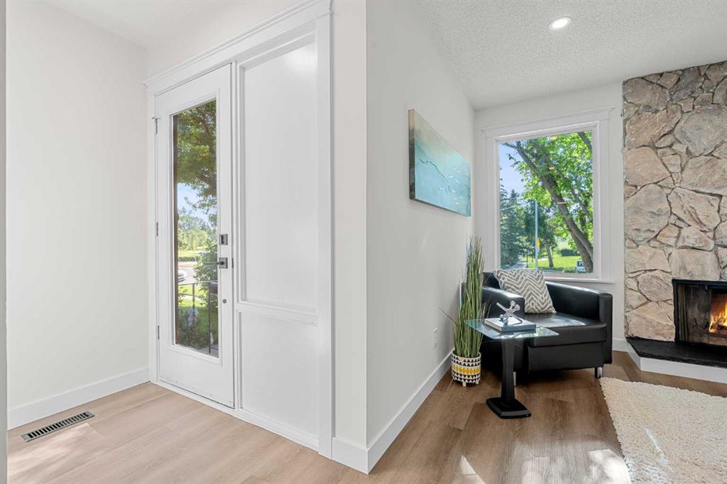 Third View of 3116 51 Street SW, Glenbrook, Calgary, Alberta, T3E 6R4