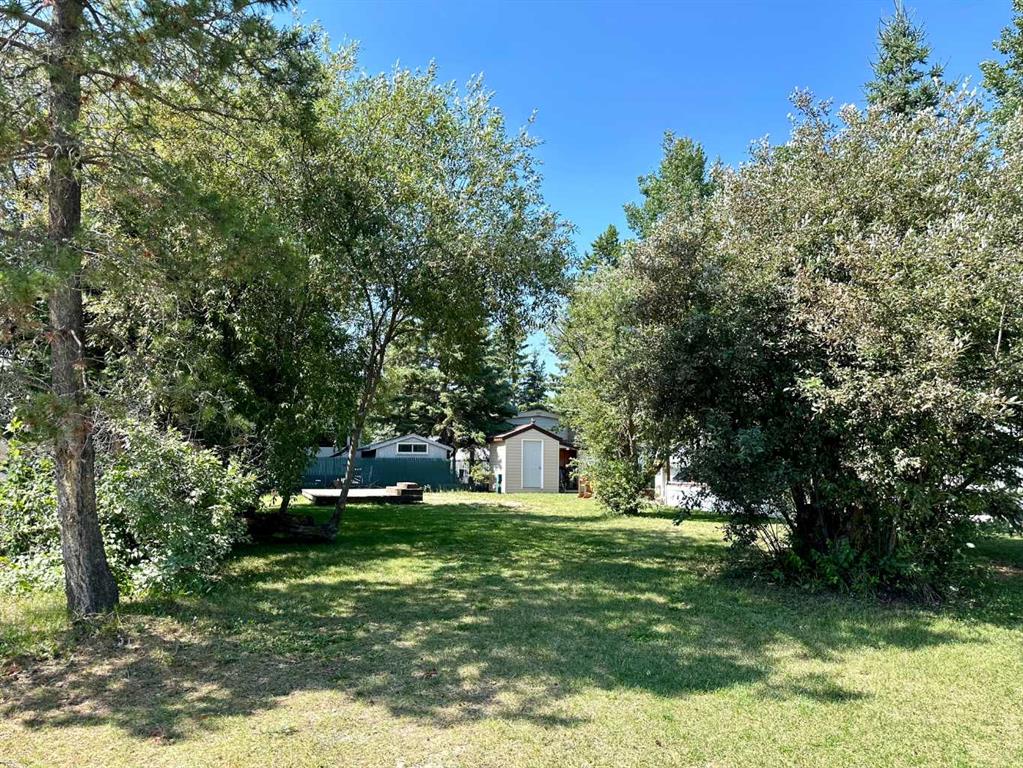 14, 12040 422 Township , A2337416, Alberta,