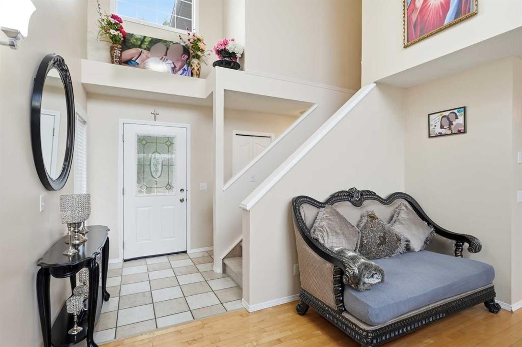 Fifth View of 52 Douglas Glen Crescent SE, Douglasdale/Glen, Calgary, Alberta, T2Z 3M6