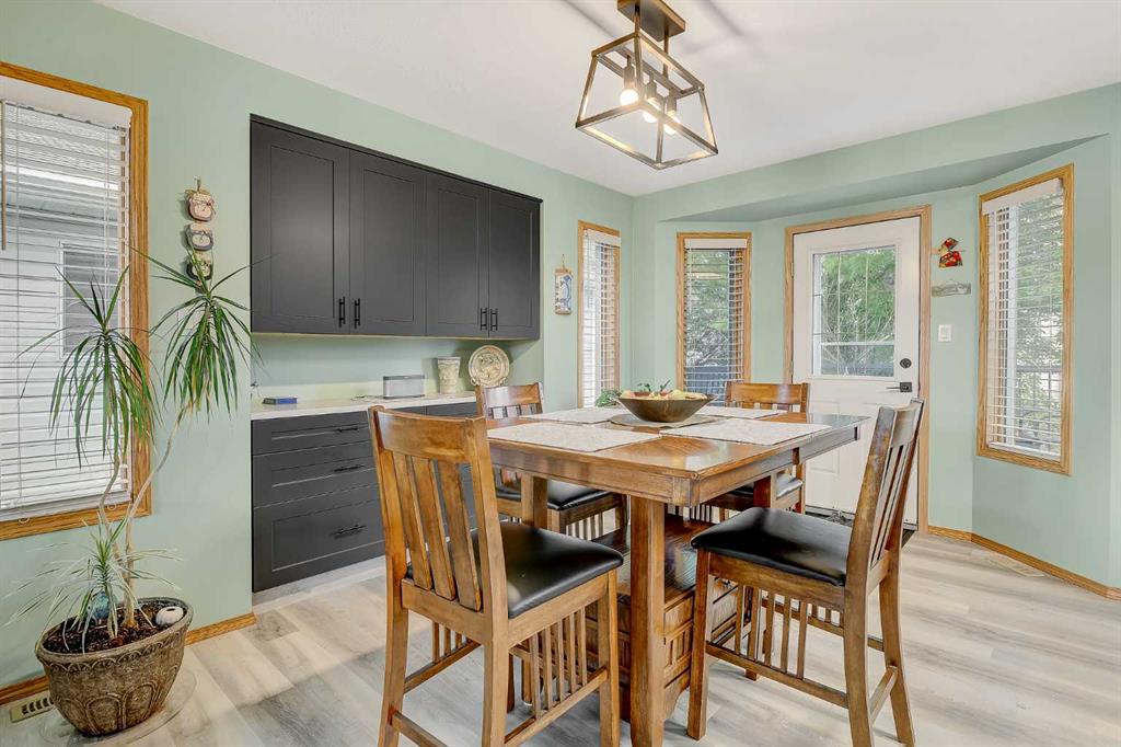 Fifth View of 8914 117 Avenue Avenue , Crystal Lake Estates, Grande Prairie, Alberta, T8X 1K2