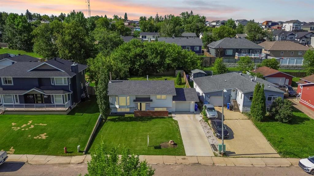 525 Beacon Hill Drive , A2337462, Alberta,