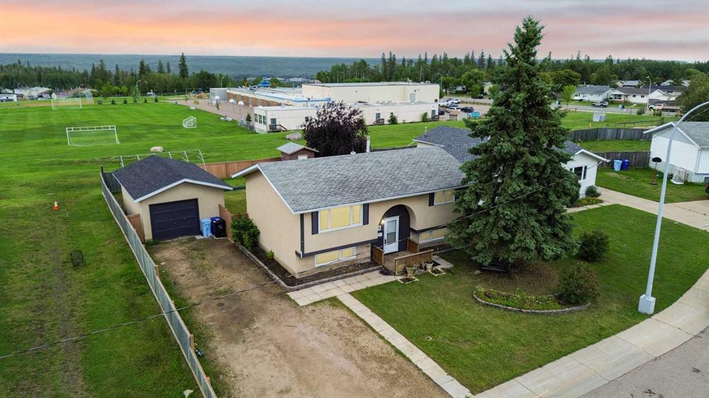 189 Sitka Drive , A2337466, Alberta,