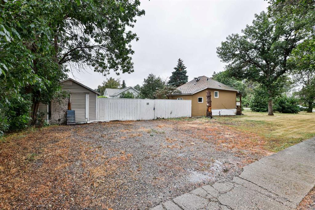 Fourth View of 105 Broadway S  , NONE, Raymond, Alberta, T0K 2S0