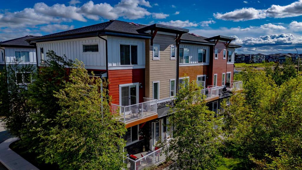 17, 111 Rainbow Falls Gate , A2337527, Alberta,