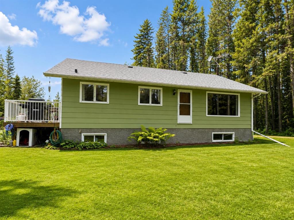 33 Country Lane  , A2337540, Alberta,