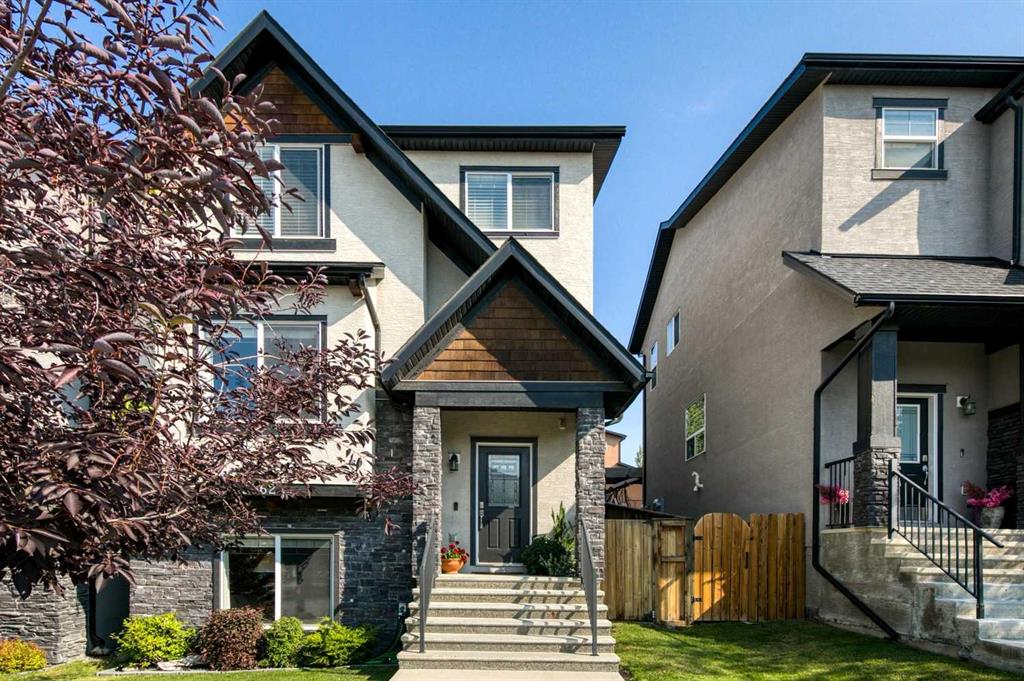 9062 14 Avenue SW, A2337554, Alberta,