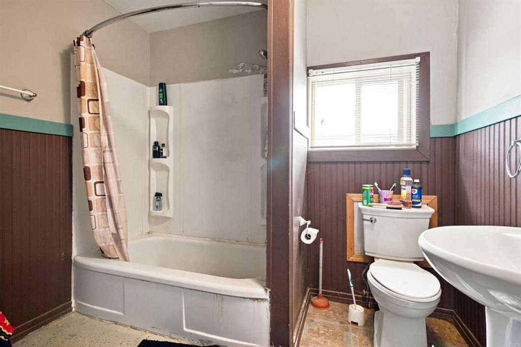 Fifth View of 918 3 Avenue , NONE, Beaverlodge, Alberta, T0H0C0