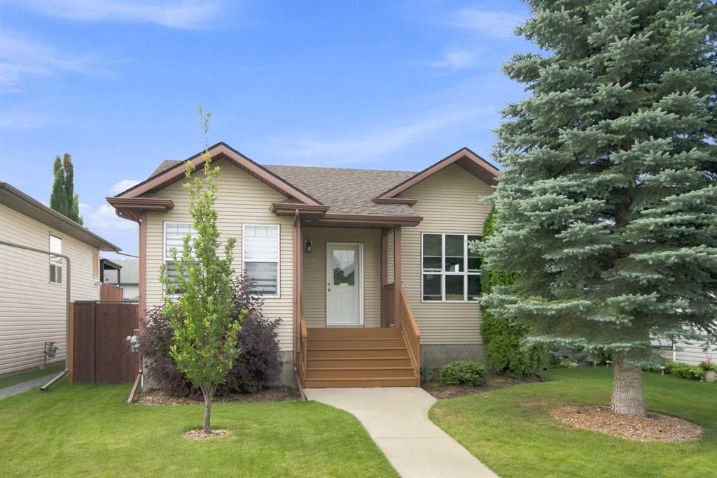 132 Downing Close , A2337562, Alberta,