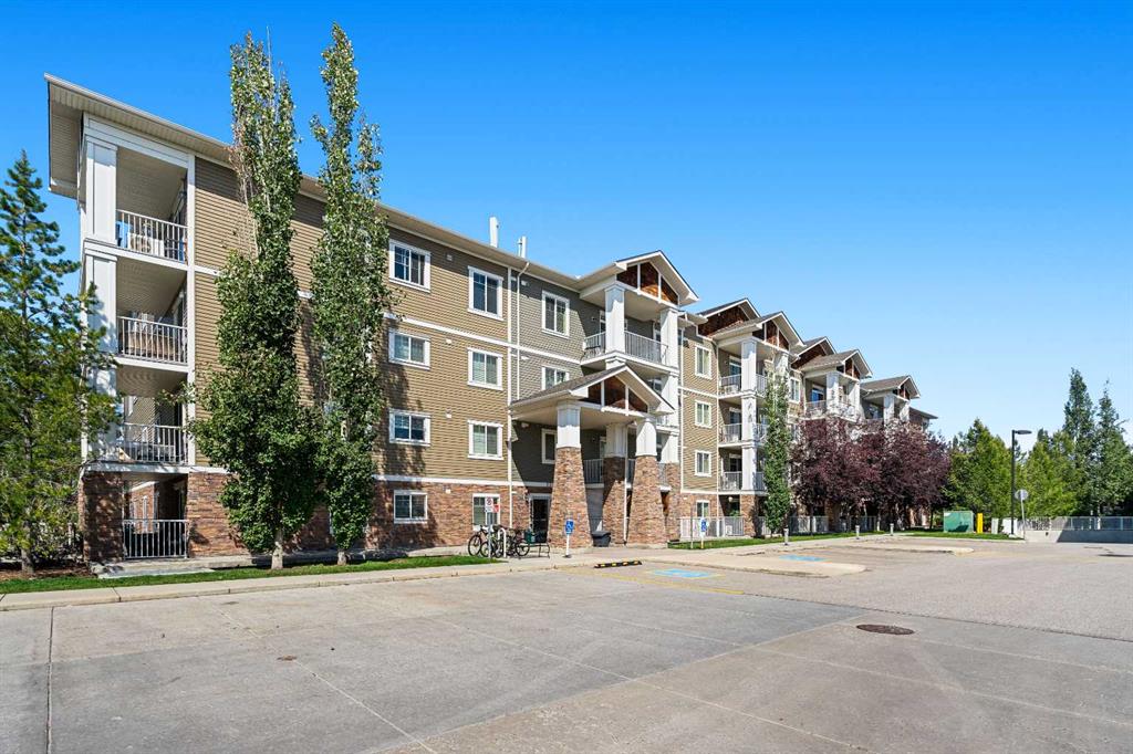 208, 304 Cranberry Park SE, A2337581, Alberta,