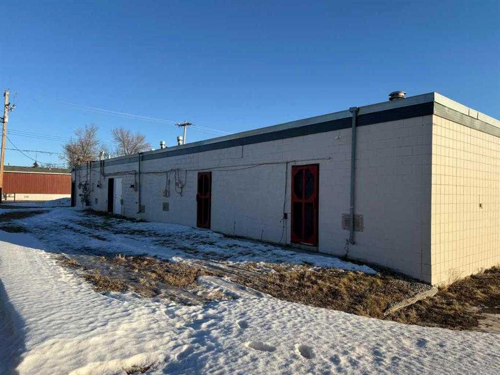 Third View of 2002 20 Avenue , NONE, Bowden, Alberta, T0M 0K0