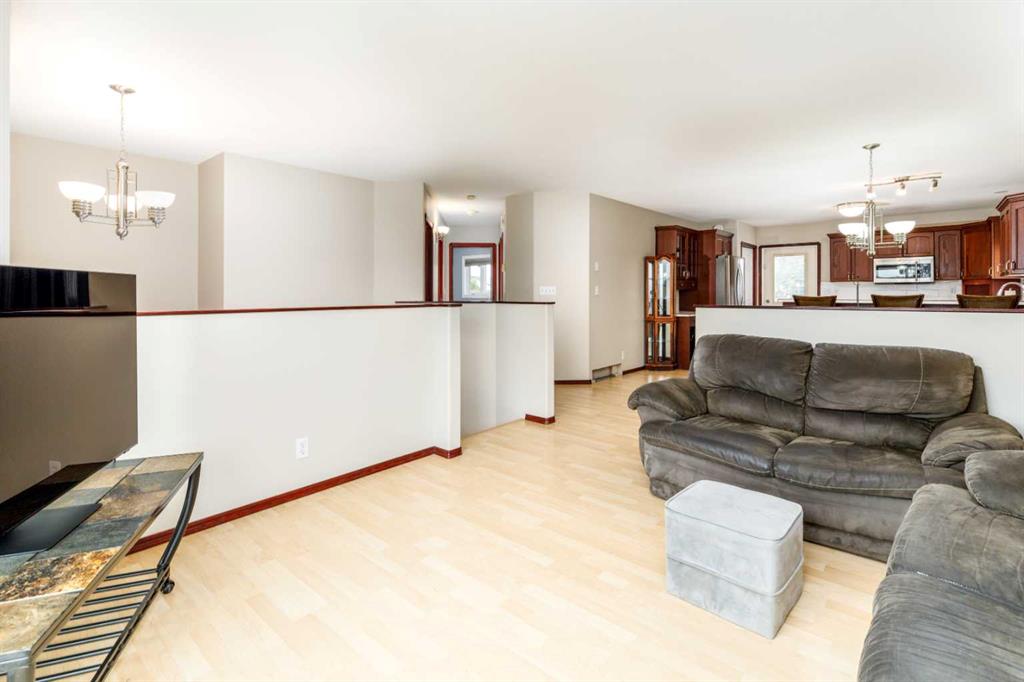 Fourth View of 110 Newton Drive , Park Place, Penhold, Alberta, T0M1R0