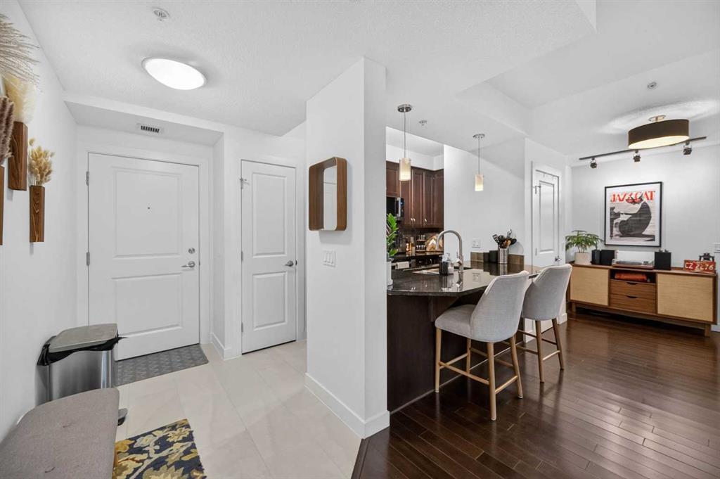 402, 108 25 Avenue SW, A2337661, Alberta,