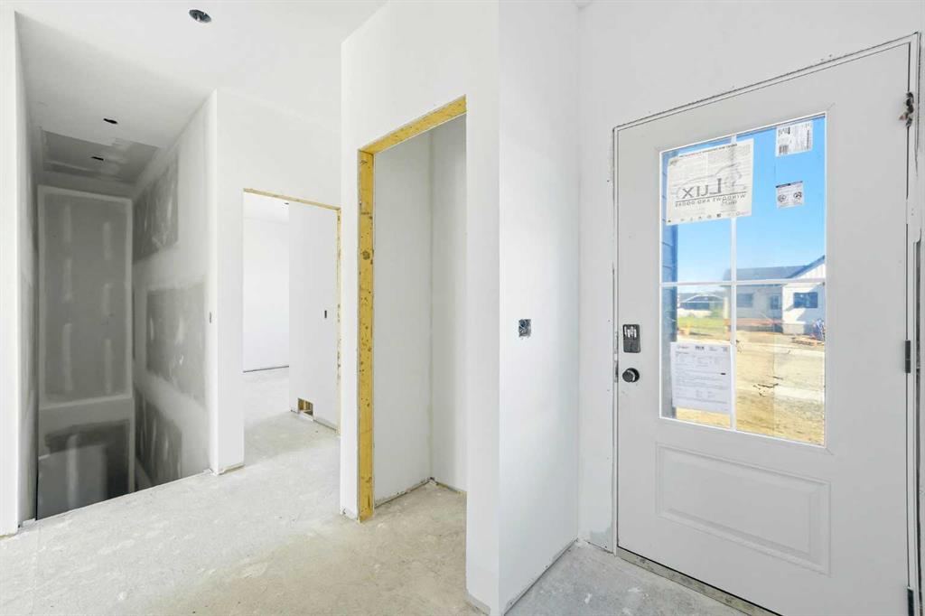 Fourth View of 325 Flare Avenue SW, NONE, Diamond Valley, Alberta, T0L2A0