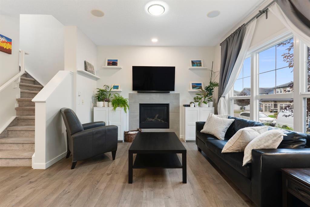 Fifth View of 524 Midtown Street SW, Midtown, Airdrie, Alberta, T4B 4E2