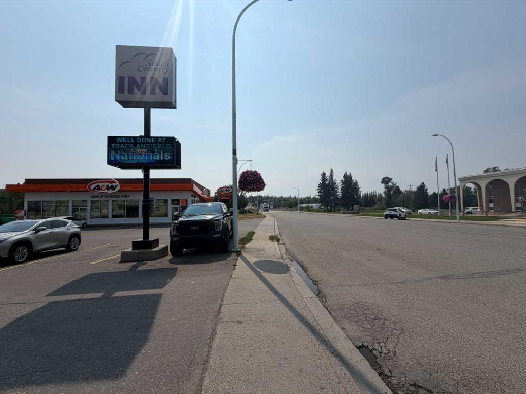 Fifth View of 404 Main Street , NONE, Cardston, Alberta, T0K 0K0