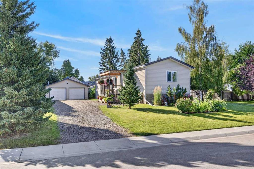 Second View of 1223 Downie Street , NONE, Carstairs, Alberta, T0M 0N0