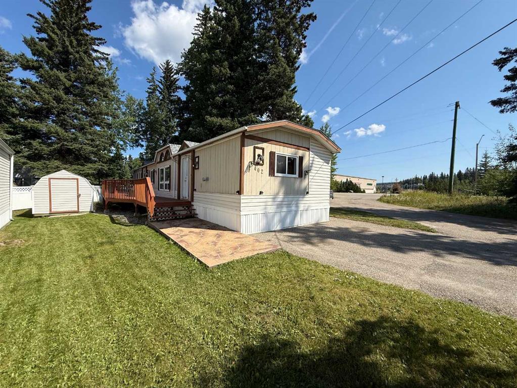 402, 700 Carmichael Lane , A2337826, Alberta,