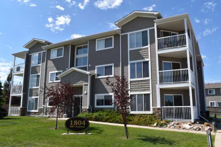 101, 1804 48 Avenue , A2337882, Saskatchewan,