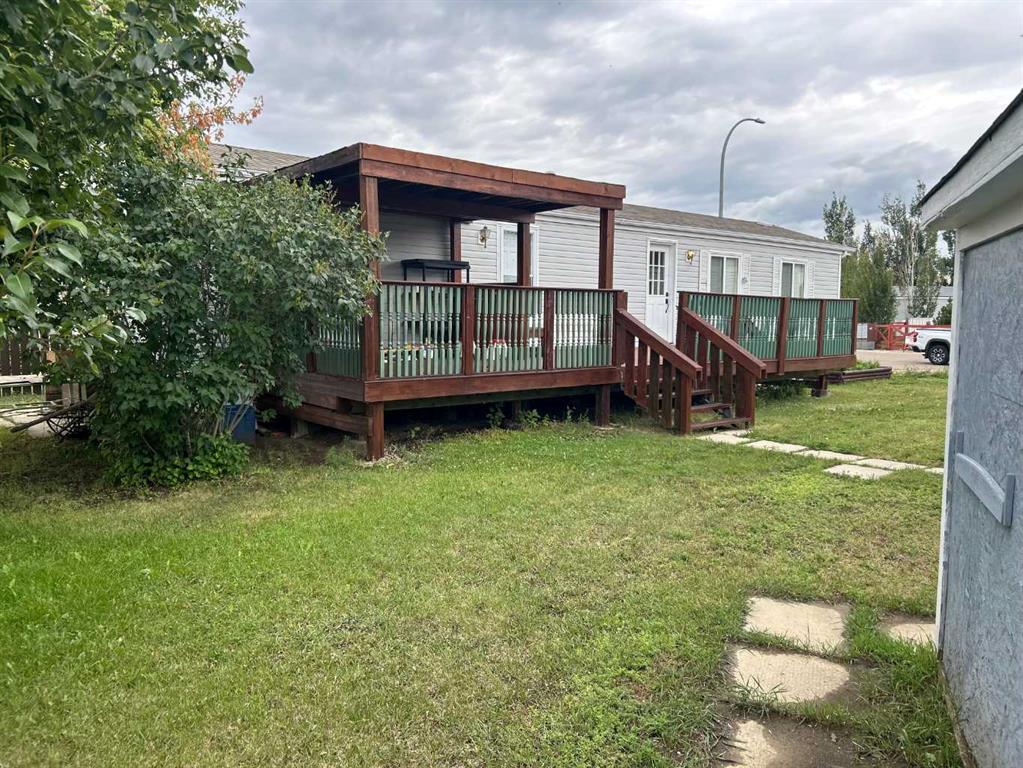 Fifth View of 109 Meadowlake Close E, Meadow Lake, Brooks, Alberta, T1R 1G1