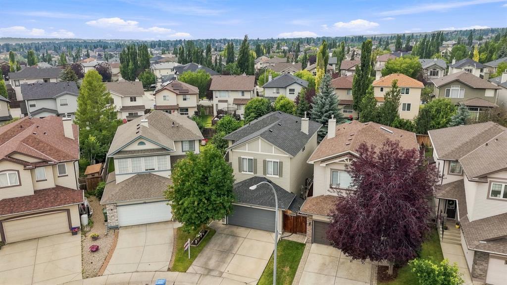 Third View of 32 Tuscany Ravine Crescent NW, Tuscany, Calgary, Alberta, T3L2X1